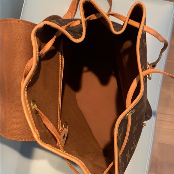 Authentic Montsouris Mm Backpack Louis Vuitton - Picture 6 of 8